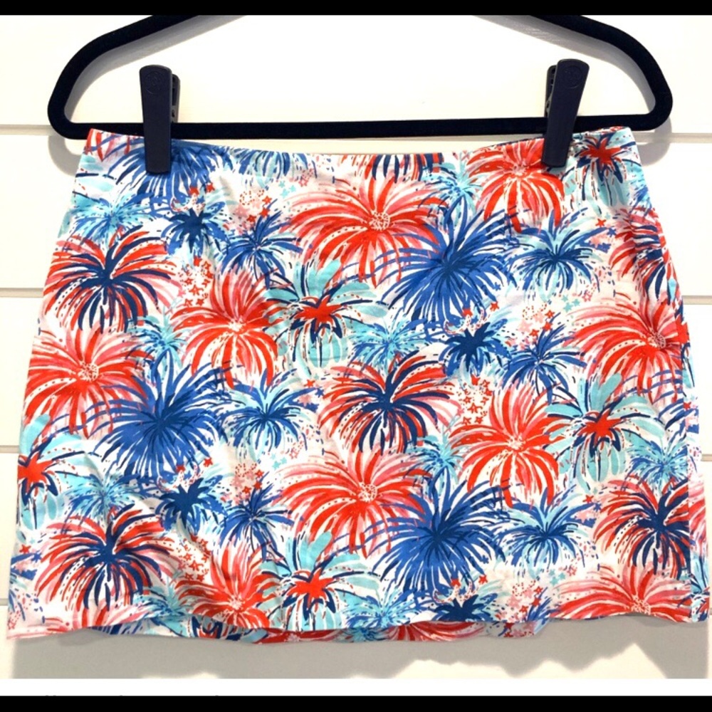 🇺🇸 Lilly Pulitzer Fireworks skirt. 🇺🇸